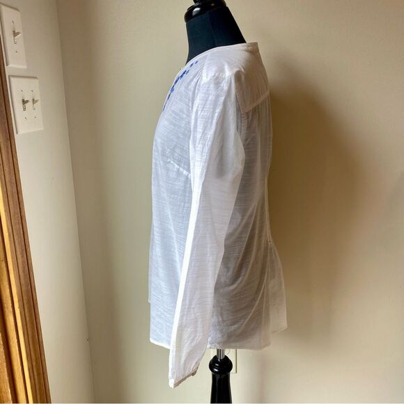 EDDIE BAUER White Button Down Top Shirt Blue Embroidered Floral Cotton - Picture 8 of 12